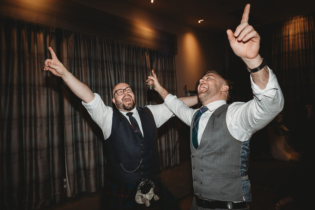 Evening reception photographed by aberdeenshire photographer at meldrum house 