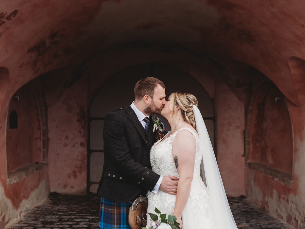 Aberdeenshire couple photographed at Meldrum house by Aberdeenshire wedding photographer