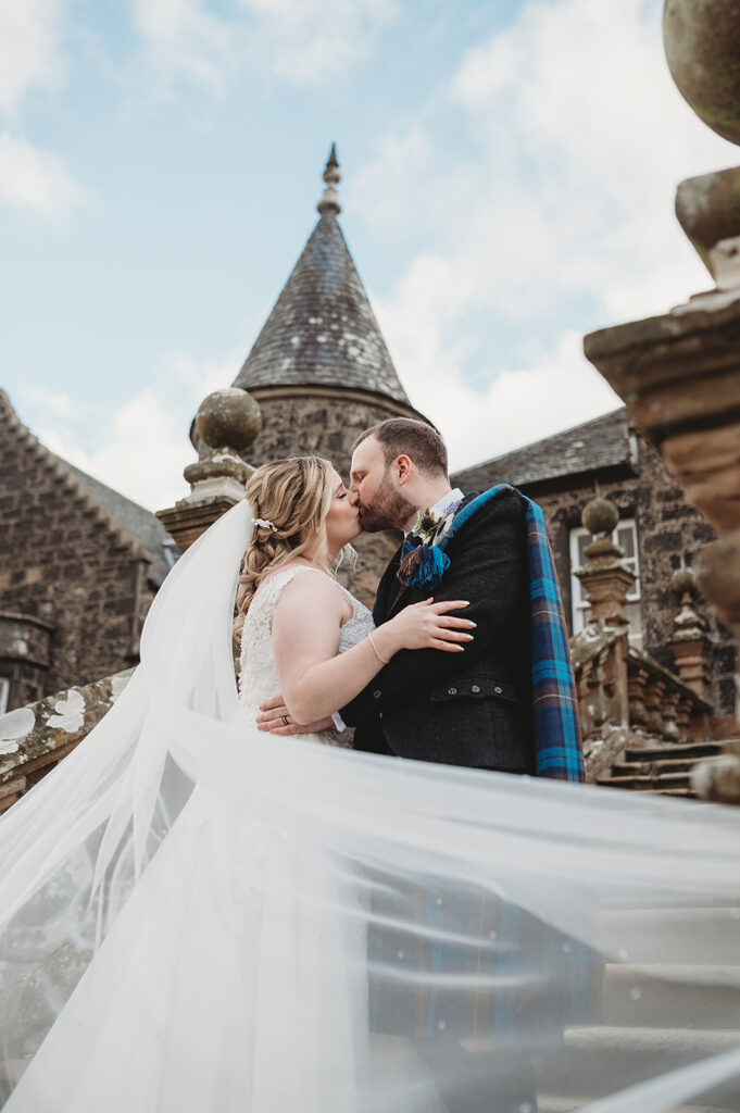 Aberdeenshire couple photographed at Meldrum house by Aberdeenshire wedding photographer