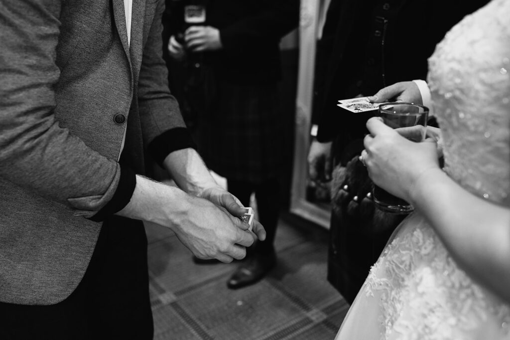 magician performing during cocktail hour at meldrum house, aberdeenshire 