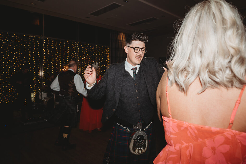 Evening reception photographed by aberdeenshire photographer at meldrum house 