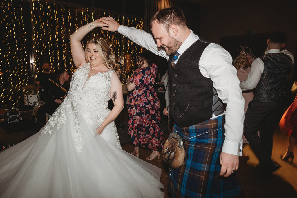 Evening reception photographed by aberdeenshire photographer at meldrum house 