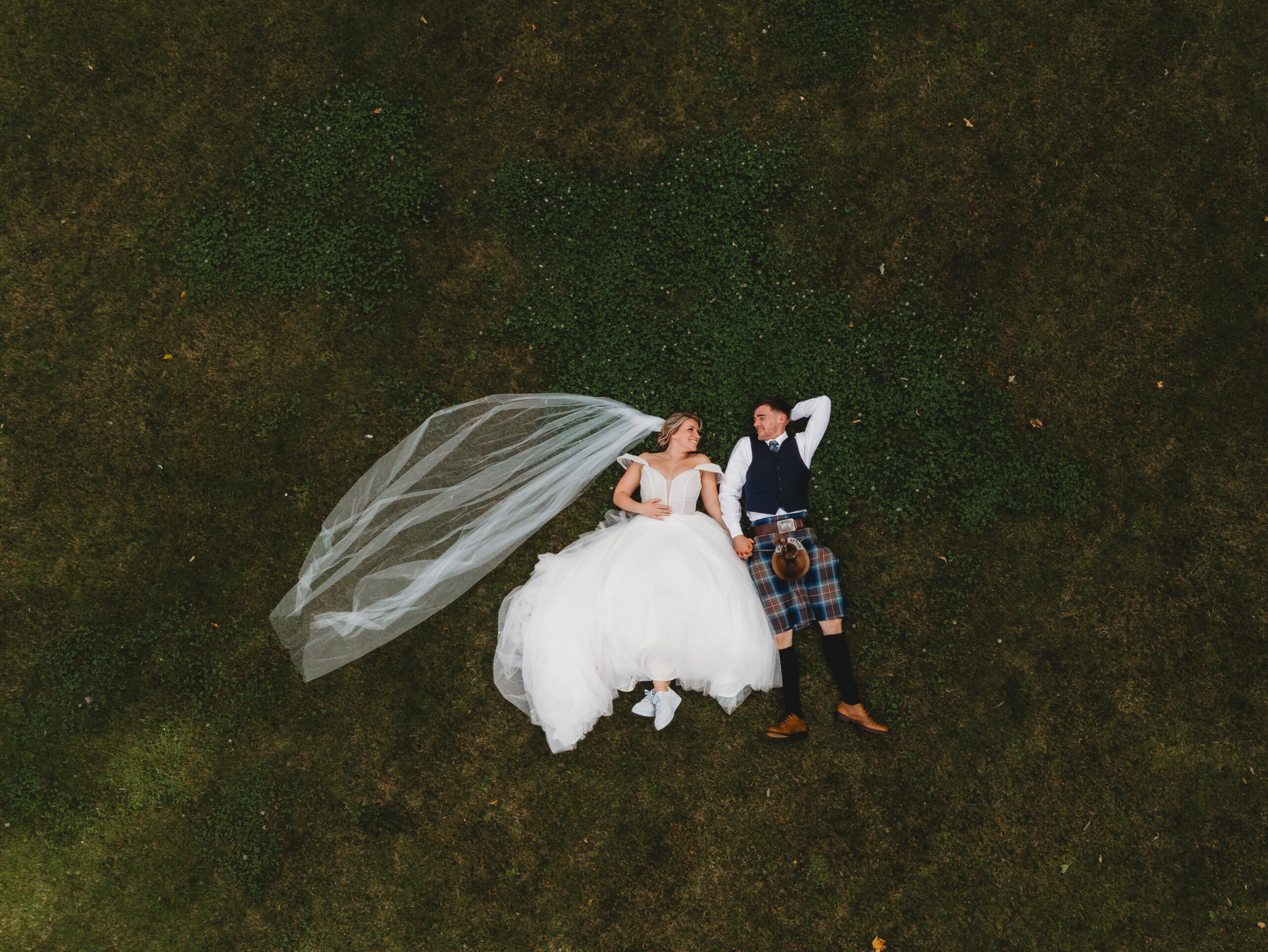 wedding couple at Elsick House, Aberdeenshire