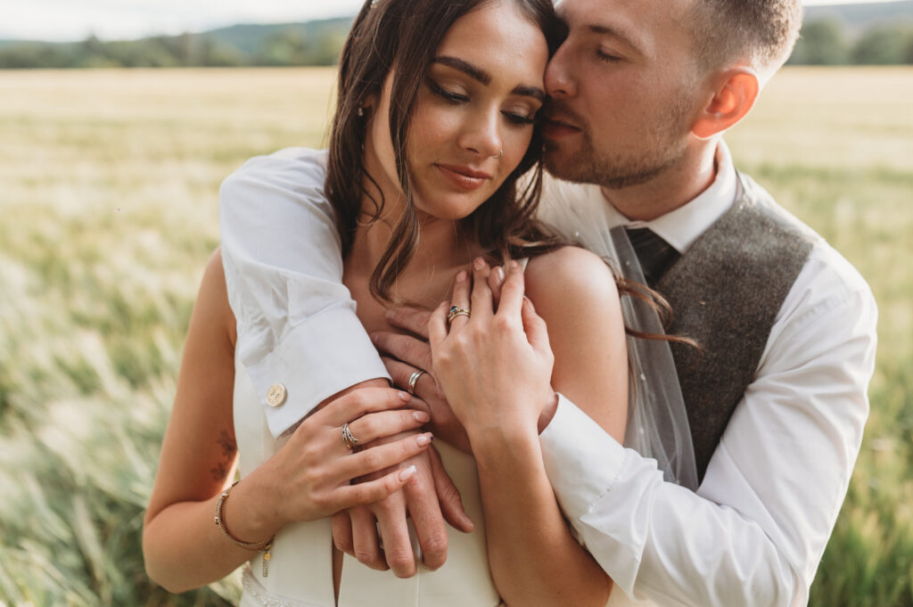 Aberdeenshire wedding photographer captures couple at Pittodrie House wedding